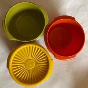 Vintage Tupperware Servalier Bowls